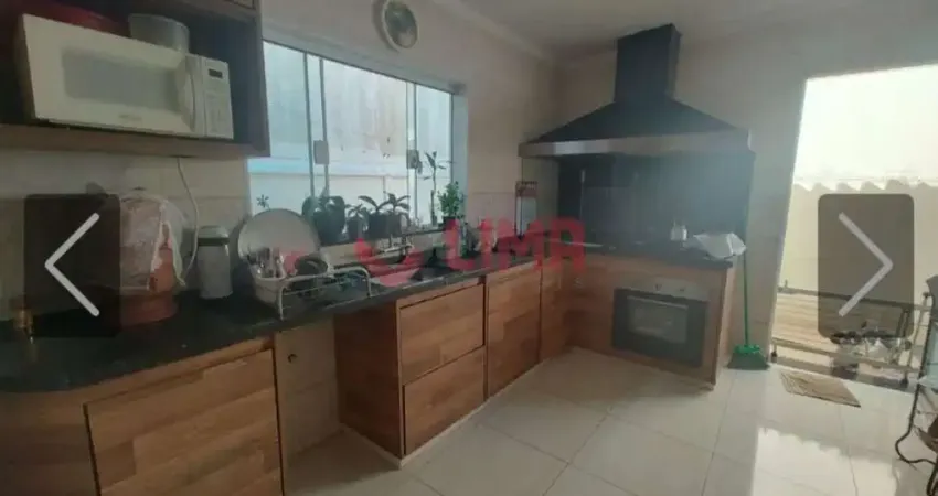Casa com 3 quartos à venda no Jardim Solange, Bauru 