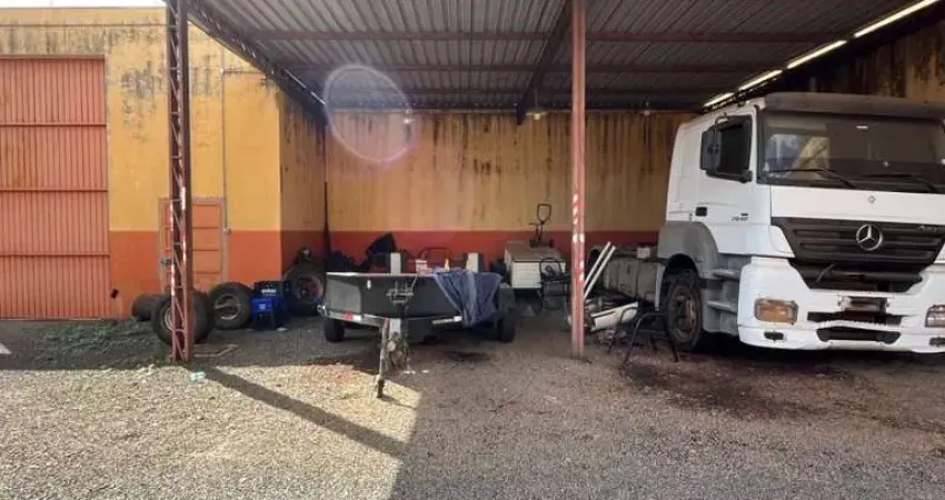 Galpão / Barracão para locação com fácil acesso a Rodovia Comandante João Ribeiro de Barros - Vila Aimorés - Bauru / SP