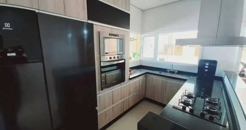 Casa em condomínio fechado com 3 quartos à venda na Rua Irmãos Petit, Jardim Vitória, Bauru