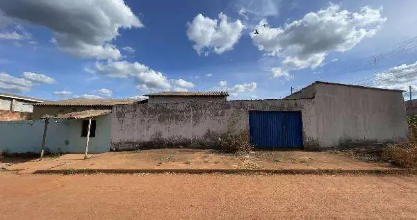 Oportunidade Única em SANTO ANTONIO DO DESCOBERTO - GO | Tipo: Casa | Negociação: Leilão  | Situação: Imóvel