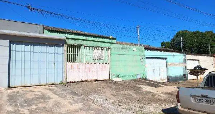 Oportunidade Única em SANTO ANTONIO DO DESCOBERTO - GO | Tipo: Casa | Negociação: Leilão  | Situação: Imóvel