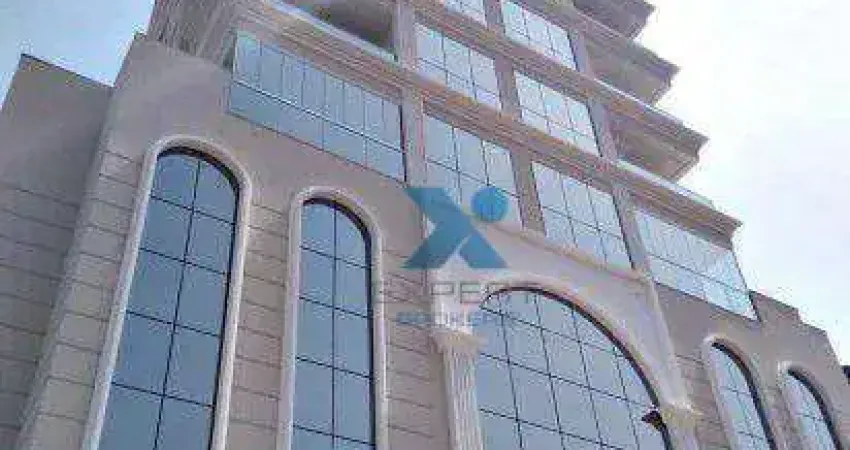Apartamento com 3 dormitórios à venda, 130 m² por R$ 2.250.000,00 - Meia Praia - Itapema/SC