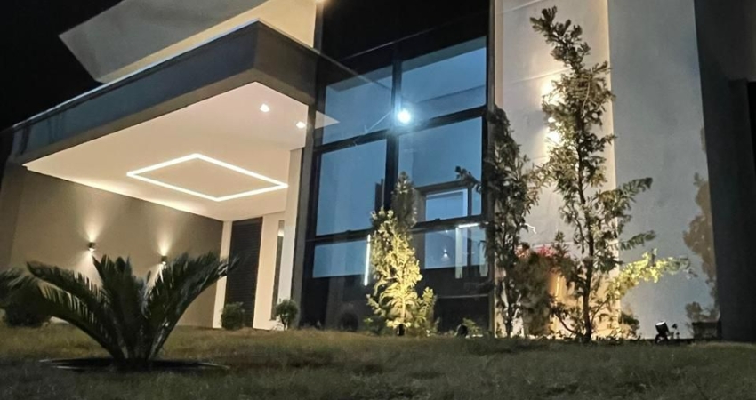 Casa térrea nova com 3 suítes - Condomínio Florais da Mata - Região do Chapéu do Sol