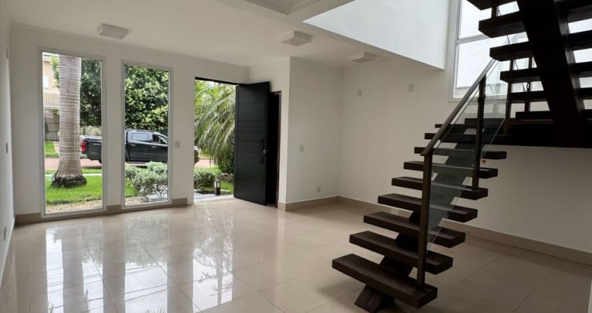 Sobrado com 4 suítes no condomínio Belvedere - Oportunidade - Região do Jardim Imperial - Avenida das Torres