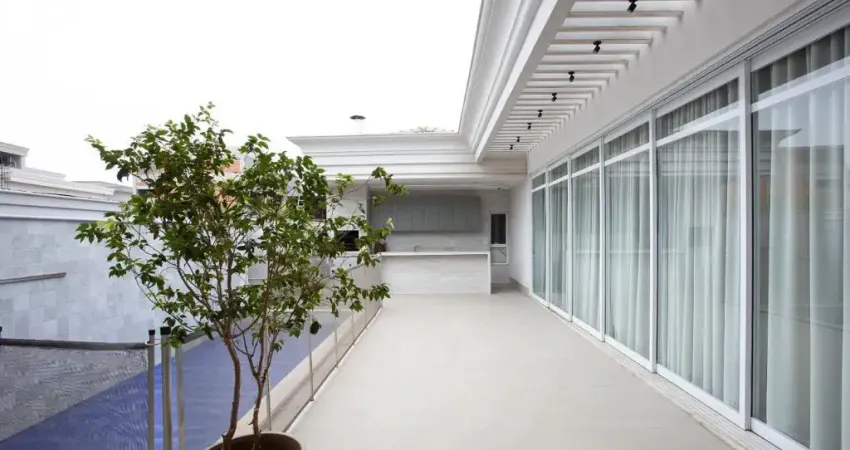 Casa térrea com 3 suítes e escritório - Condomínio Villa Jardim - Região do Santa Rosa - Ginco