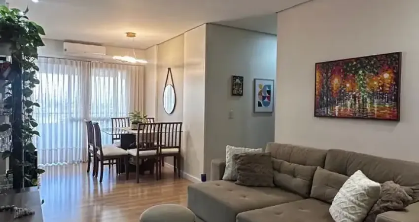 Apartamento todo reformado com 3 quartos sendo 1 suíte - Edifício Villa Santander - Araés