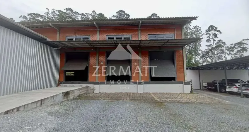 Barracão / Galpão / Depósito para alugar no Badenfurt, Blumenau 