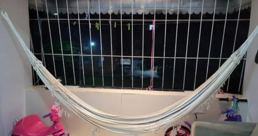Lindo apartamento reformando no Ignez Andreazza