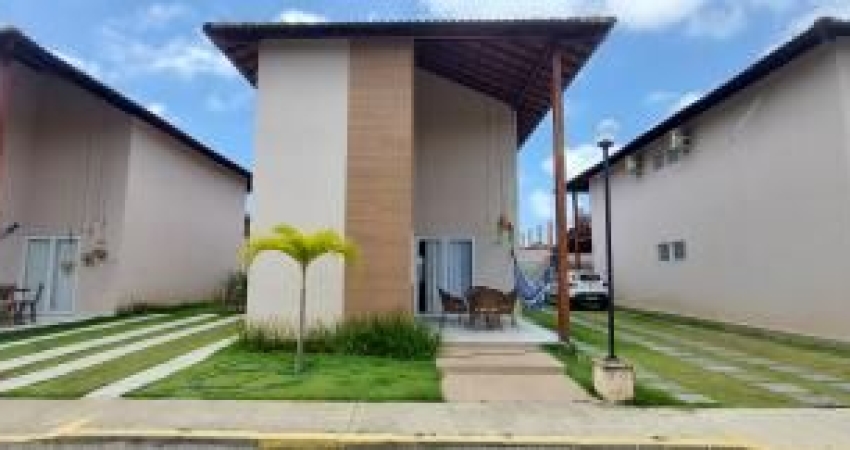 Casa Duplex em condomínio fechado, 3 quartos mobiliado próximo a praia de carneiros, Tamandaré - PE
