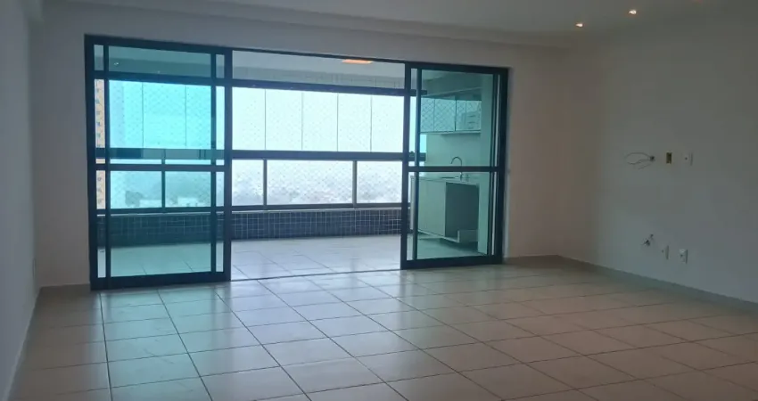 Seu novo estilo de vida de alto padrão espera por você no monteiro!