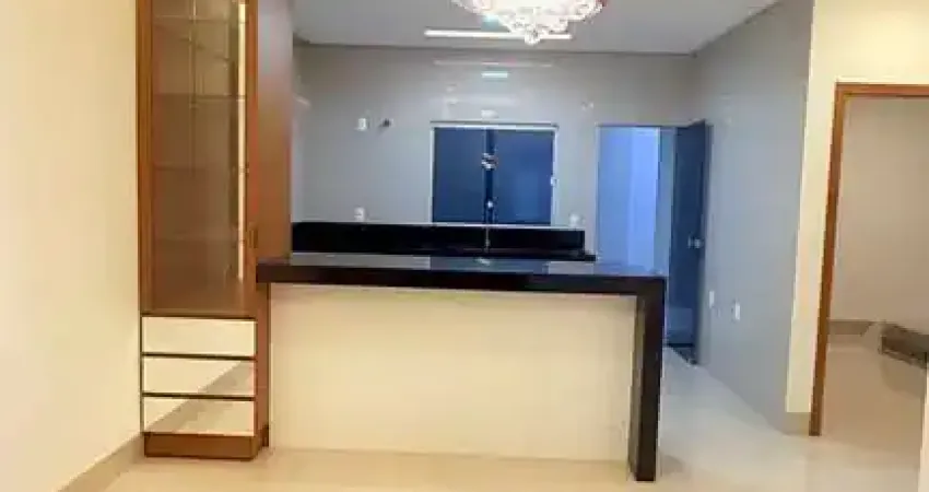 Casa a venda ao lado próximo avenida são paulo, 7 minutos buriti shopping,10 minutos shopping flamboyant, acabamos fino, setor vila maria, aparecida de goiânia,03 quartos sendo uma suíte, ótima locali