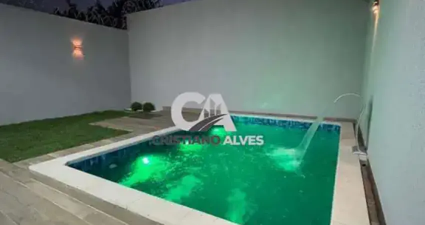 Casa à venda  com piscina com 03 quartos setor vila oliveira aparecida de goiânia, todas no porcelanato , exatamente localização , próxima de avenidas