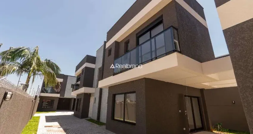 Casa em condomínio fechado com 3 quartos à venda no Uberaba, Curitiba