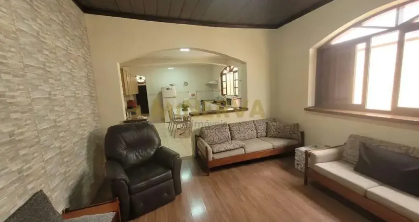 Casa com 2 quartos à venda na Rua Vênus, Vila Formosa, São Paulo