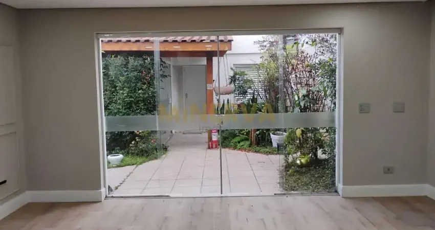 Casa à venda na Rua Rosa das Neves, Vila Regente Feijó, São Paulo