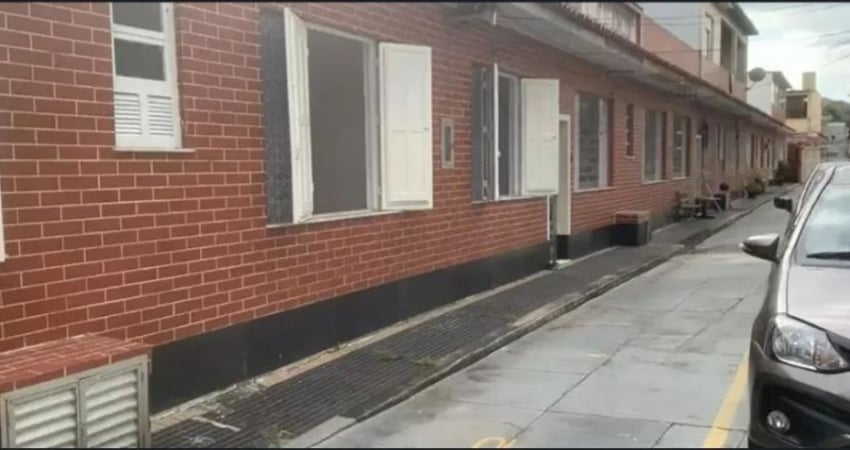 Casa em condomínio fechado com 3 quartos para alugar na Rua Guarani, Quintino Bocaiúva, Rio de Janeiro