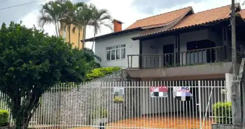 Casa com 5 quartos à venda na Rua Chile, 831, Jardim Vila Rica, Cambé