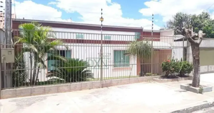 CASA COM 2 QUARTOS E SUÍTE NO JD VILA RICA EM CAMBÉ
