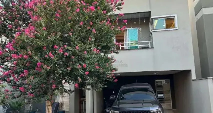 SOBRADO COM 3 QUARTOS E UMA SUITE NO VILLA BELLA RESIDENCE EM CAMBÉ