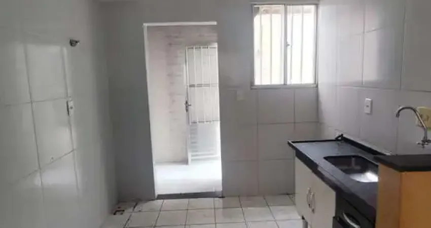 Apartamento com 2 quartos para alugar na Rua João Pekny, Jardim Itamarati, Poá
