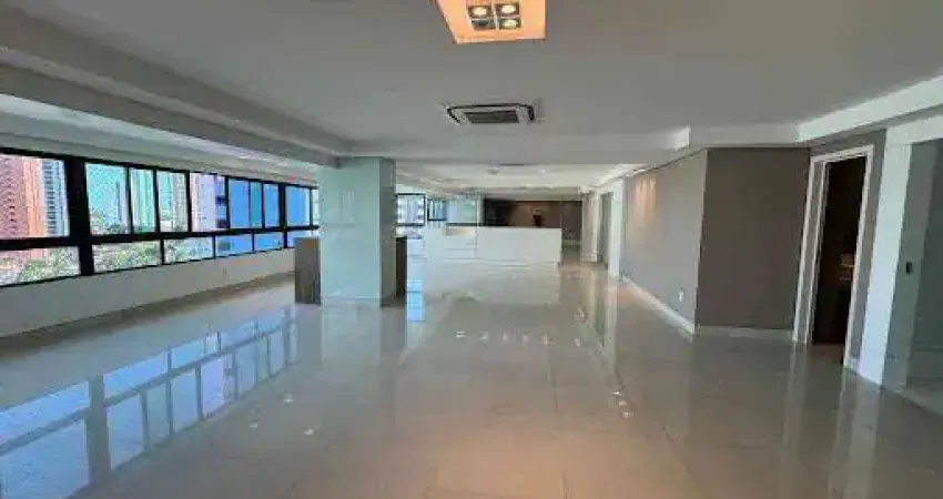 Apartamento projetado de 316m² com 04 Suítes + DCE no Miramar