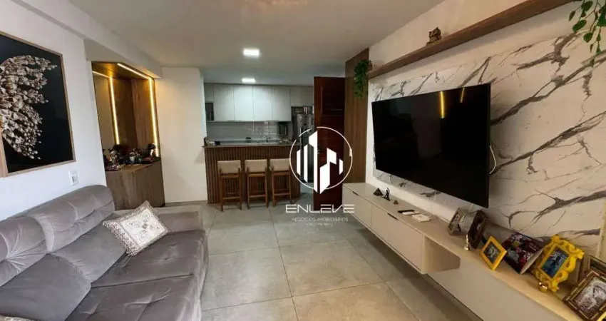 Apartamento porteira fechada com 02 quartos à 300m do mar em Tambaú