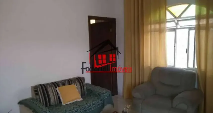 Casa 3 quartos, cinco vagas, à venda no bairro Novo Progresso.