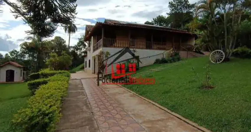 Casa com 6 quartos à venda na Rua Betel, Fazenda Velha, Sete Lagoas