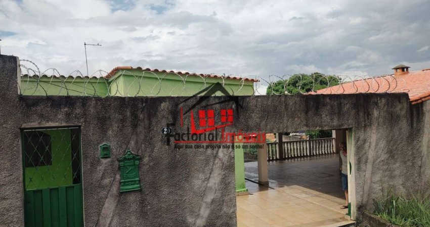 Casa com 5 quartos à venda na Rua Real Grandeza, Novo Glória, Belo Horizonte