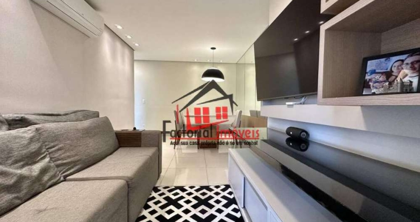 Apartamento 3 quartos, 2 vagas cobertas, Condomínio Gran Felicitá Castelo