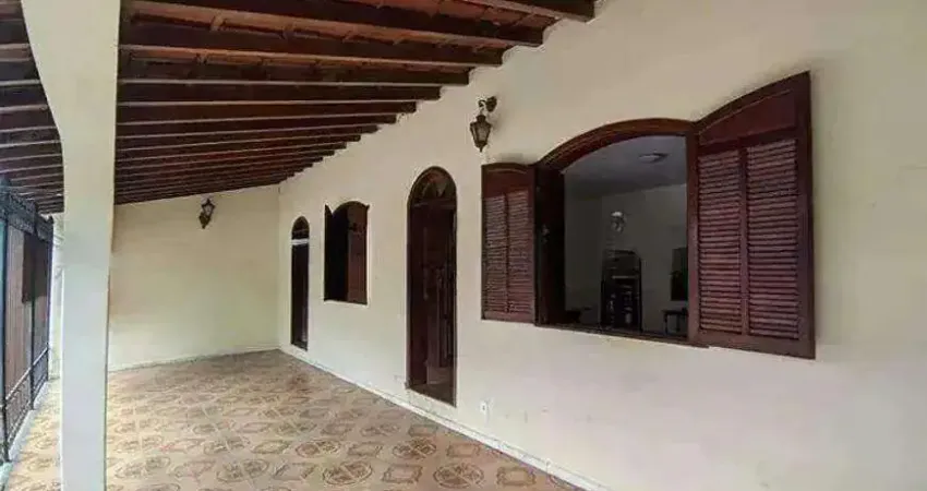 Casa com 4 quartos à venda no Alípio de Melo, Belo Horizonte 