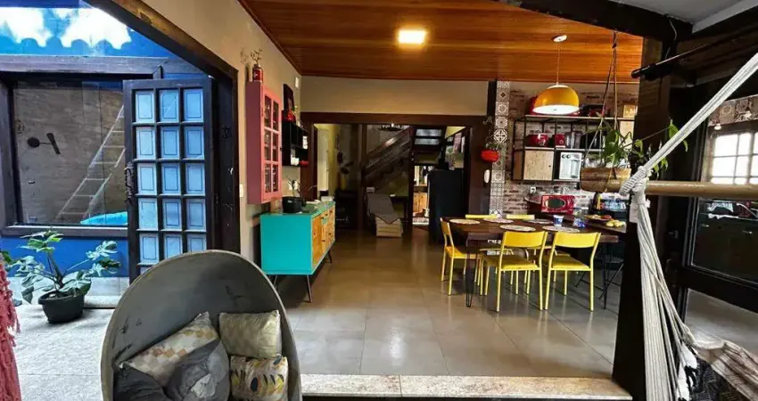 Casa com 3 quartos à venda no Parque Recreio, Contagem