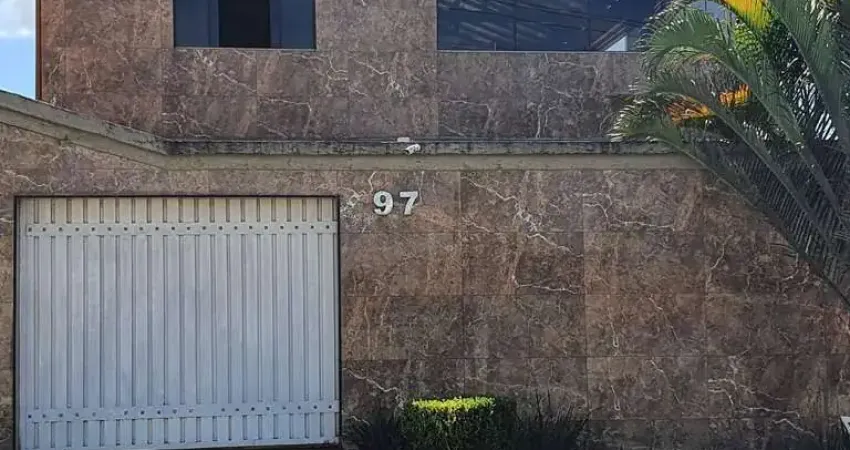 Casa a venda em santa luzia, belo vale, 3 quartos, suíte, 3 vagas.