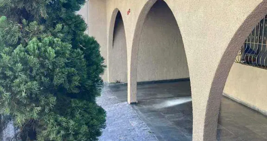 Casa com 3 quartos à venda no Alípio de Melo, Belo Horizonte