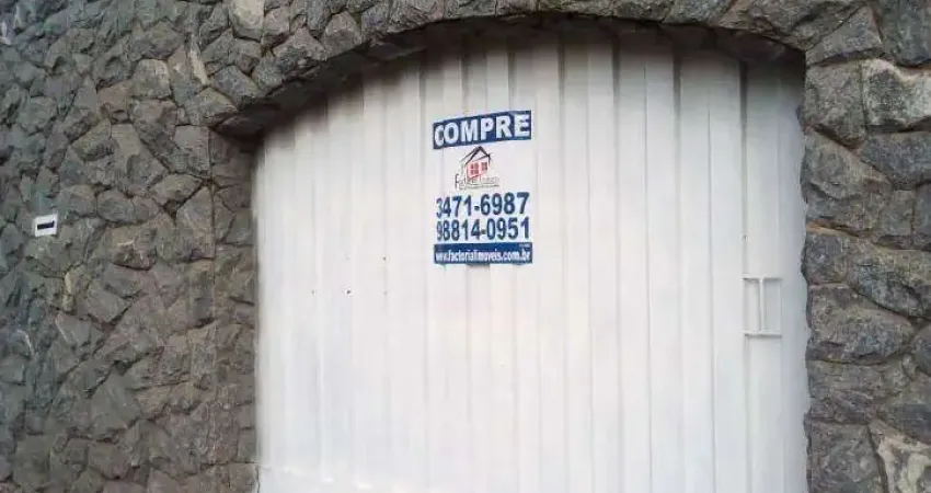 Duas casas à venda bem aconchegantes no bairro coqueiros - b h/mg