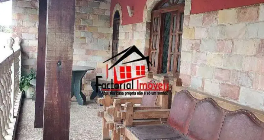 Casa à venda, 3 quartos, 1 suíte, 2 vagas, Jardim Laguna - Contagem/MG