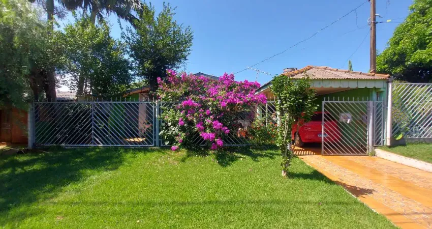 SANTA CRUZ - LOTE DE 12X30,5M = 366M² C/CASA DE MADEIRA EM CIMA DE 116m²