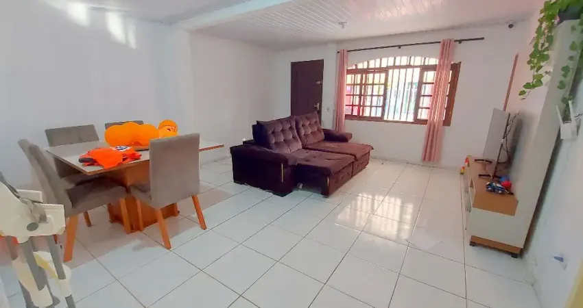 CENTRO - 3 QUARTOS, SALA COZINHA, 2 BWC, 4 VAGAS, QUINTAL AMPLO, AC.213.87 , TERRENO 479,25M²