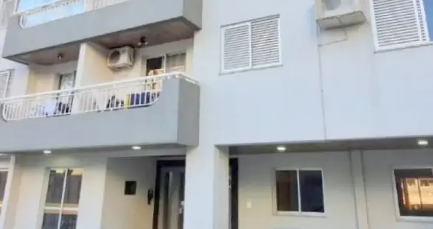 CENTRO -  1 SUÍTE, 2 QUARTOS, SALA, COZINHA, BWC, A/SERV, 1 VAGA, A/PRIV. 89m²