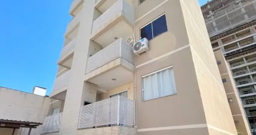 Excelente apartamento no centro de 2 quartos c/sacada, churrasqueira, 1 vaga, a/priv. 66m²