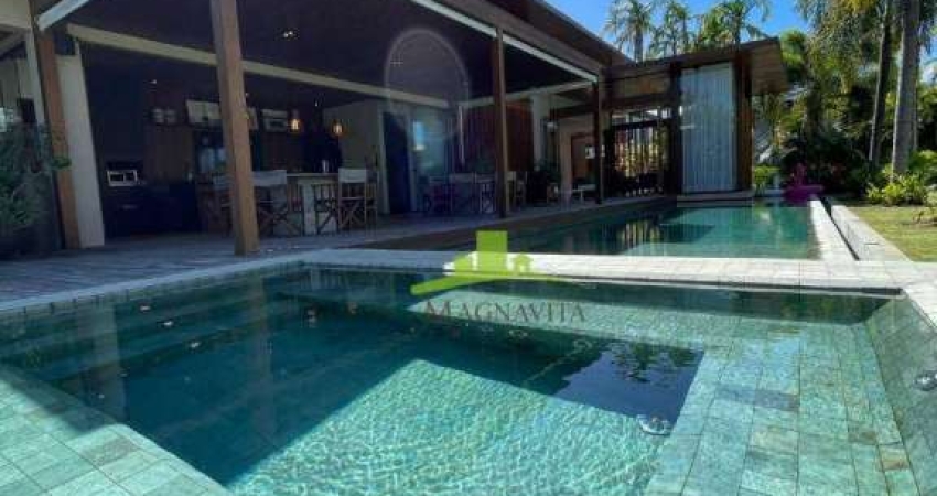 RESIDENCIAL DAS ACÁCIAS | Casa Deslumbrante em Praia do Forte | 5 Suítes | Área Gourmet | Condomínio Piscinas Naturais