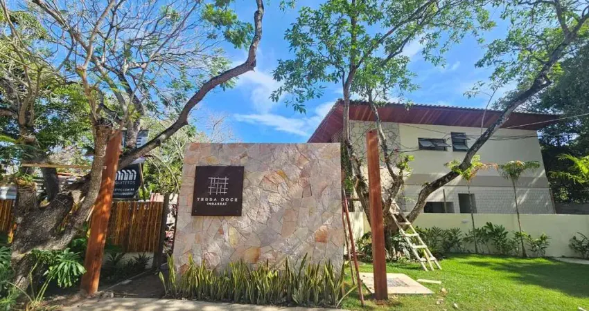 Apartamento, tipo Village, à Venda no Terra Doce, 2/4 com suíte, 80m², Varanda Gourmet, 2 vagas. Infraestrutura Completa. Seu refúgio em Imbassaí!
