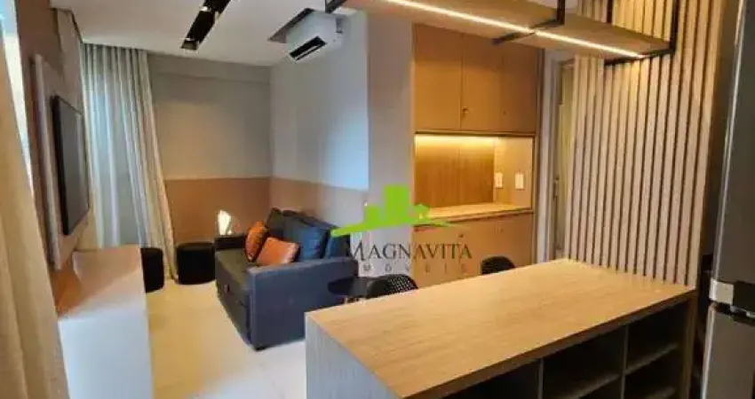 House barra. studio à venda com 32m², alto padrão, finamente decorado, varanda com vidro, móveis planejados, equipado, perto da praia, na barra