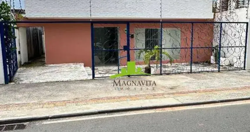 Casa à venda com 4 quartos, gabinete, 166m², anexo 70m², terreno 360m², excelente localização residencial e comercial. ideal para morar ou investir!