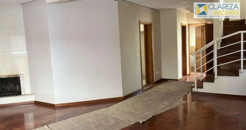 Sobrado em condomínio 04 Dorms, Sala 03 ambientes com Piscina e Churrasqueira no Parque Dos Princípes