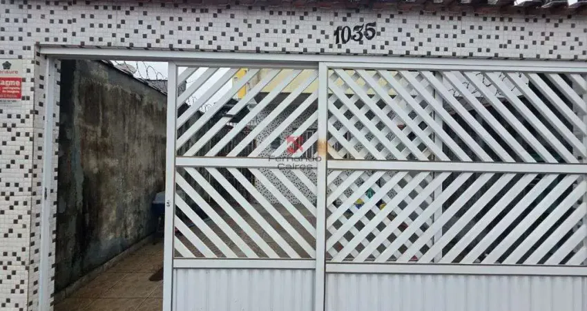 Sobrado espaçoso no bairro maracanã – praia grande/sp - aceita permuta!!