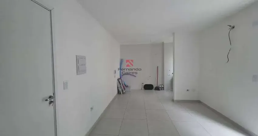 Apartamento duplex 1 dormitório em prédio seminovo com lazer completo