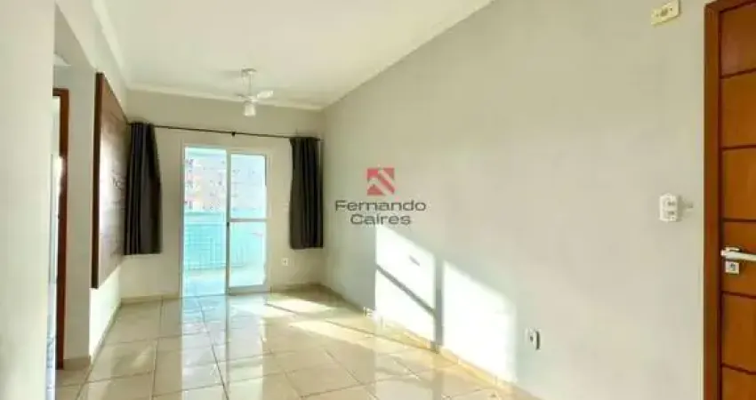 Apartamento com sacada gourmet a 400 metros da praia no boqueirão