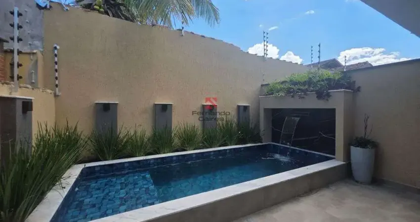 Casa moderna com espaço gourmet em Itanhaém – 2 dormitórios 1 suíte e 2 vagas