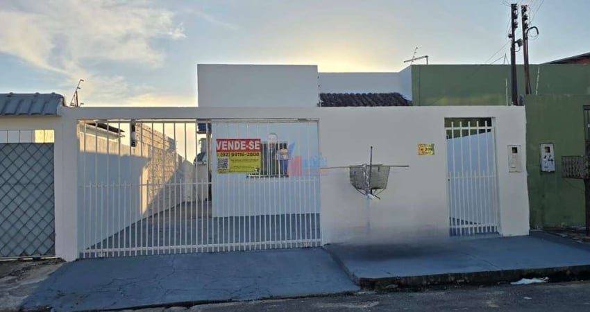 CASA NO CONJUNTO NOVO ALEIXO ATRÁS DO SUPERMERCADO COEMA